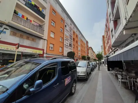 Piso en calle de Juan XXIII, 13